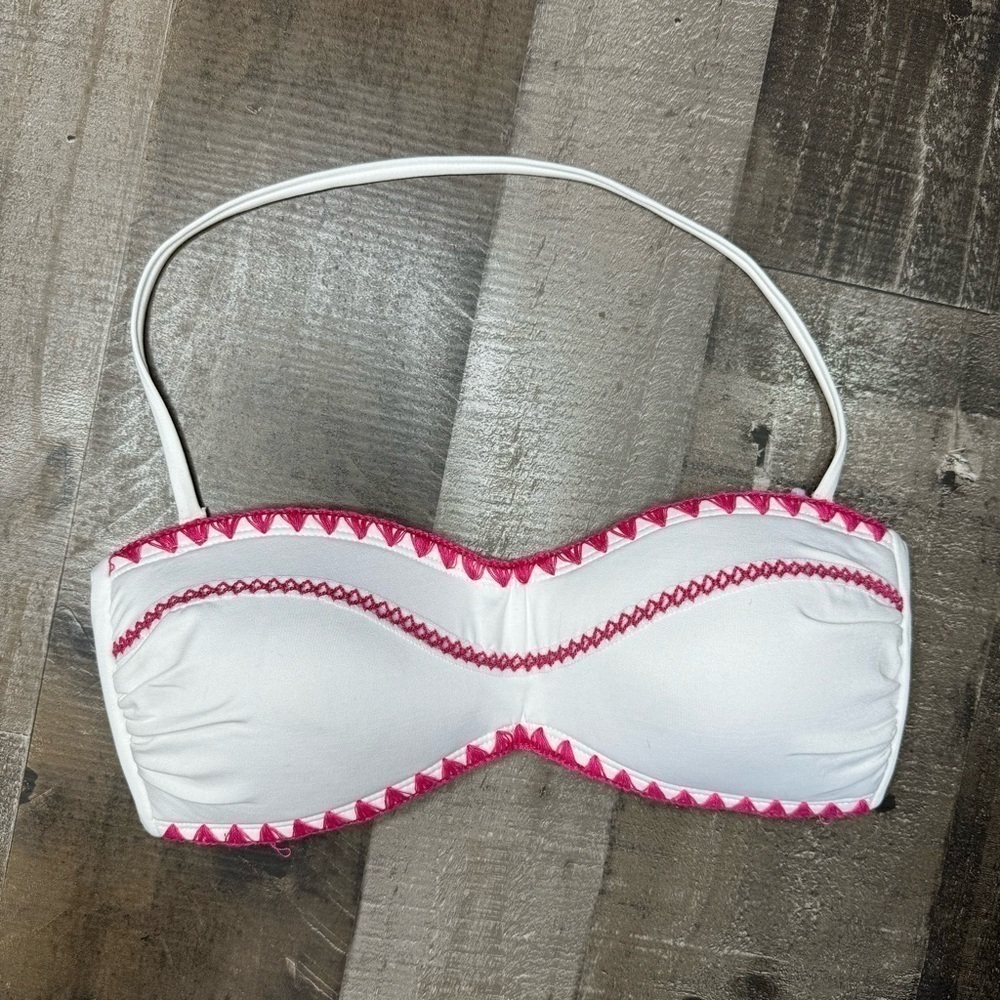 NWOT Bar III Embroidered Bandeau Bikini Top Small